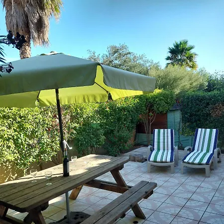 Hébergement de vacances Superbe Maison 3 Chambres, Wifi, Climatisation,